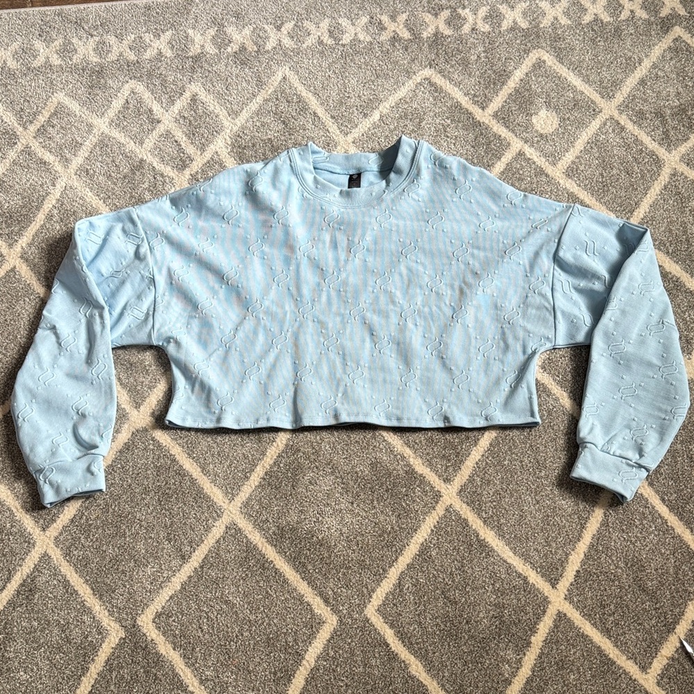 Noli Sky Blue Cropped Crew Neck Sweater - Size Small